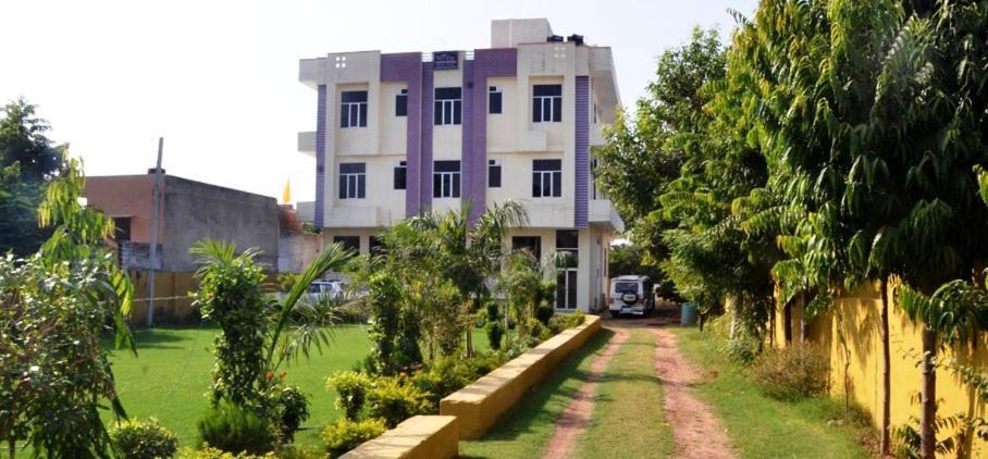 Hotel Tiger Regency Resort Sawai Madhopur Bagian luar foto